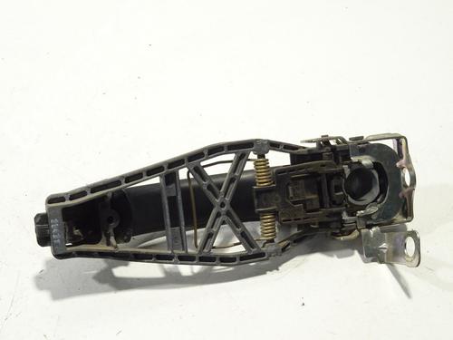 front-right-exterior-door-handle-vw-transporter-t5-van-7ha-7hh-7ea-7eh-2003-30546211 main image