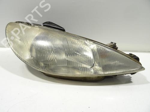 Højre forlygte PEUGEOT 206 Hatchback (2A/C) 1.4 i (75 hp) 28908417