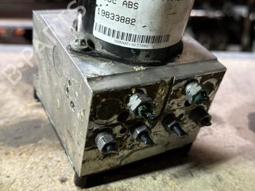 Used ABS pump PEUGEOT 407 SW (6E_, 6D_) 2.0 HDi 135 (136 hp) 21964987