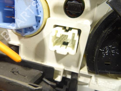 Climate control MAZDA 2 (DE_, DH_) 1.6 MZ-CD | BP28003374I5 