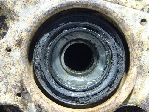 Right front steering knuckle NISSAN PICK UP (D21) 2.5 D 4WD | BP29635673M26 