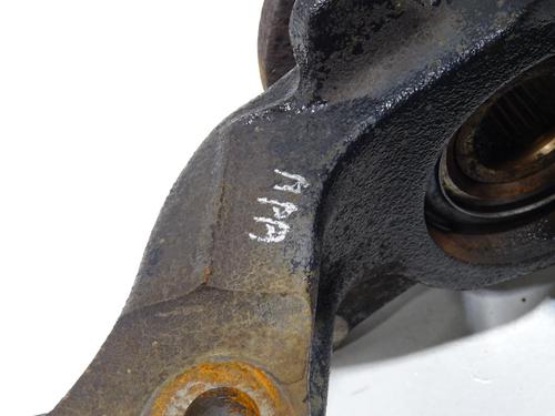 Used Right front steering knuckle Right front steering knuckle RENAULT KANGOO / GRAND KANGOO II (KW0/1_) [2008-2026] 21093564 21093564