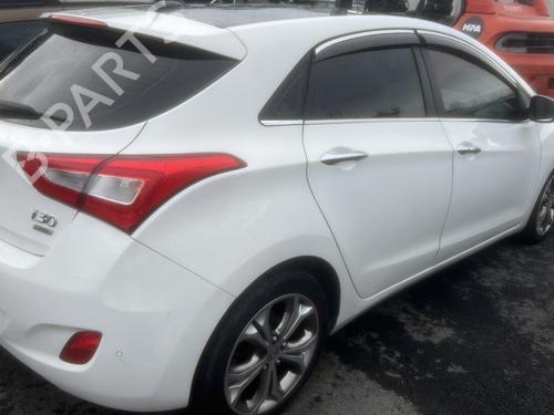 Dør højre bagtil HYUNDAI i30 (GD) 1.6 CRDi | BP31294282C5 