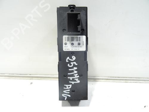 Left front window switch VW GOLF IV (1J1) 1.9 SDI | BP30771838I27 - Image 2