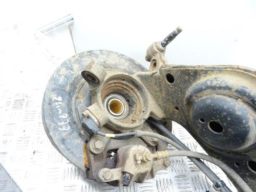 Right rear steering knuckle HYUNDAI SANTA FÉ I (SM) 2.0 CRDi 4x4 | BP23992116M28 