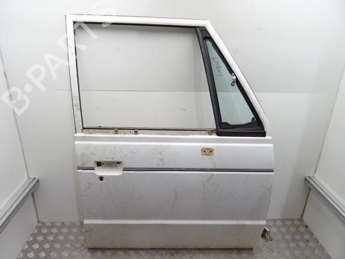 Used Right front door Right front door 24146114 24146114
