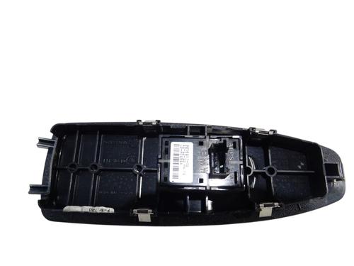 Mando elevalunas delantera derecho Mando elevalunas delantera derecho BMW 1 (F20) 116 d (116 hp) 36521947 36521947