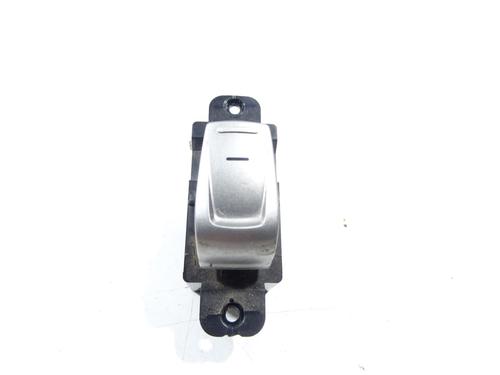 left-rear-window-switch-ssangyong-tivoli-2015-32192591 main image