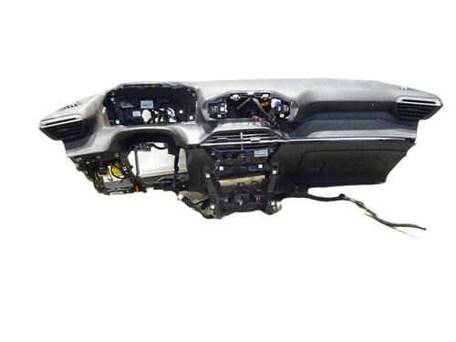 Used Dashboard PEUGEOT 208 II (UB_, UP_, UW_, UJ_) 1.2 PureTech 75 (75 hp) 31376938
