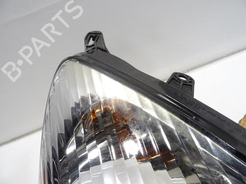Right headlight CITROËN C5 I (DC_) 2.2 HDi (DC4HXB, DC4HXE) | BP28357766C29 