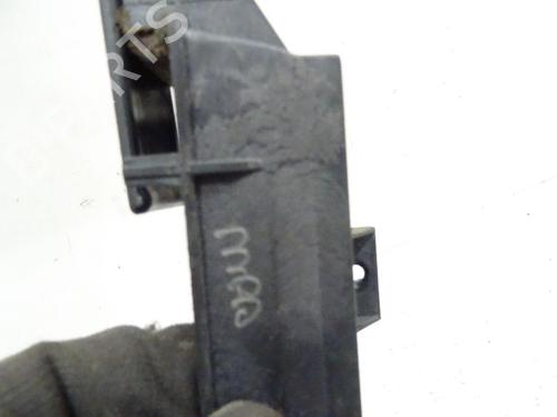 Used Front right interior door handle RENAULT RAPID Box Body/MPV (F40_, G40_) 1.9 D (F40R) (54 hp) 20063891