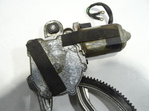 Used Front left window mechanism Front left window mechanism MERCEDES-BENZ E-CLASS (W124) E 300 D (124.131) (136 hp) 25269276 25269276