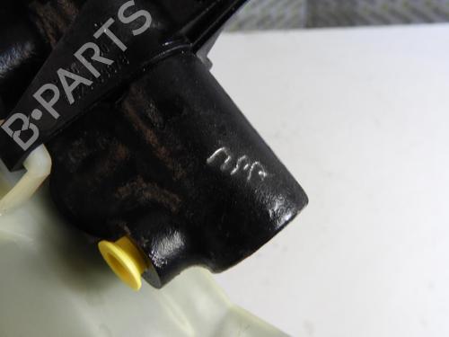 Used Brake master cylinder Brake master cylinder RENAULT ESPACE II (J/S63_) 2.1 TD (J633, J634, J/S635, J/S63D) (88 hp) 25268952 25268952
