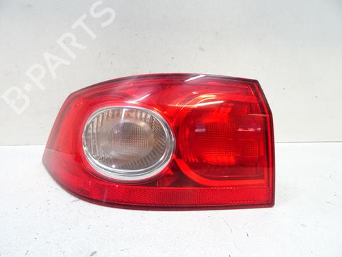 Used Left taillight RENAULT LAGUNA II (BG0/1_) [2001-2007]  20053936