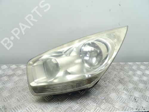 Used Left headlight KIA VENGA (YN) 1.4 CRDi 90 (90 hp) 30132161