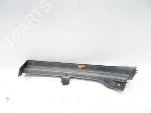 Listwa reflektora OPEL ZAFIRA A MPV (T98) 2.2 DTI 16V (F75) | BP20053821C118 