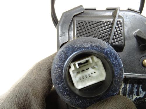 Front left lock TOYOTA AVENSIS Estate (_T25_) 2.0 D-4D (CDT250_, CDT250R) | BP20065964C98