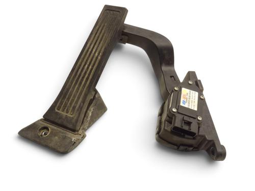 Used Pedal Pedal HYUNDAI ix35 (LM, EL, ELH) 2.0 CRDi 4WD (136 hp) 40436596 40436596