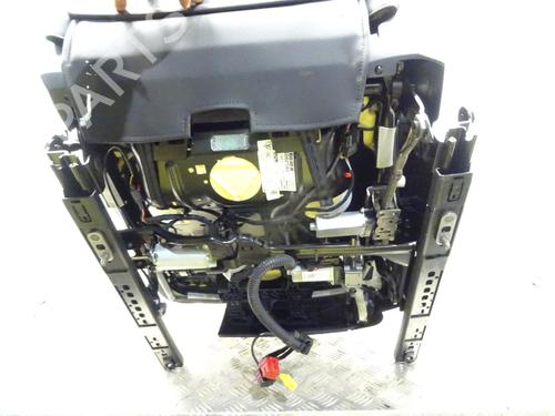 BP30679714C16 main image