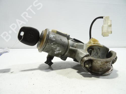Used Ignition barrel TOYOTA PREVIA II (_R3_) 2.4 (ACR30) (156 hp) 22768161