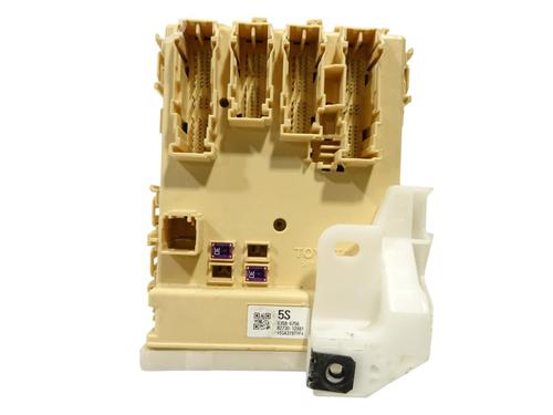 Used Electronic module Electronic module TOYOTA AURIS Estate (_E18_) 1.8 Hybrid (ZWE186_, ZWE186R, ZWE186H) (136 hp) 40016310 40016310