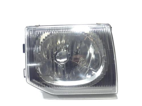 Used Right headlight MITSUBISHI PAJERO III (V7_W, V6_W) 2.5 TDi (V64W, V74W) (115 hp) 31359052