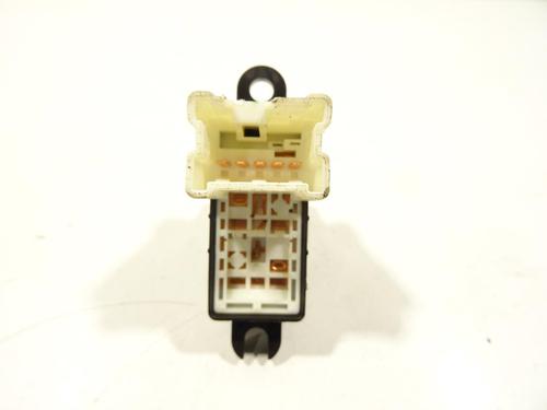 Right rear window switch SUBARU FORESTER (SH_) 2.0 D AWD (SHH, SHD, SHN) | BP29838930I28