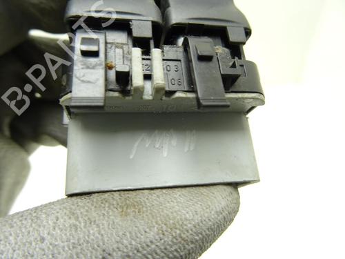 Left front window switch RENAULT CLIO III (BR0/1, CR0/1) 1.2 16V Hi-Flex (BR1U, CR1U) | BP29012480I27 