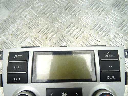 Used Climate control Climate control HYUNDAI SANTA FÉ II (CM) 2.2 CRDi GLS 4x4 (150 hp) 30079513 30079513