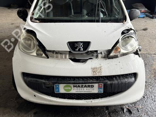 Pièces Détachées Usagées PEUGEOT 107 (PM_, PN_) 1.0 (68 hp) 4410542