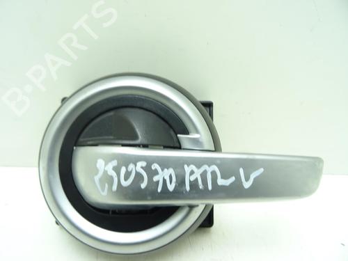 Used Rear left interior door handle FIAT 500X (334_) 1.6 D Multijet (334AXA1B, 334AXA11) (120 hp) 30001098