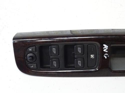 Used Left front window switch Left front window switch VOLVO V50 (545) 2.4 (140 hp) 25269069 25269069