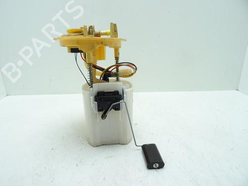 Used Fuel pump MERCEDES-BENZ A-CLASS (W176) A 160 CDI / d (176.011) (90 hp) 31839319