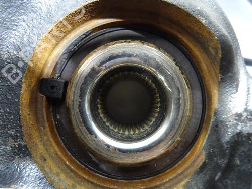 Used Right front steering knuckle Right front steering knuckle SKODA FABIA II (542) 1.6 TDI (90 hp) 20061876 20061876