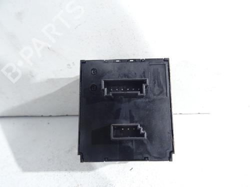 warning-switch-bmw-3-coupe-e92-2005-2006-2007-2008-2009-2010-2011-2012-2013-31834643 main image