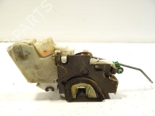 Used Rear right lock NISSAN PICK UP (D22) 2.5 TD 4WD (103 hp) 30910752