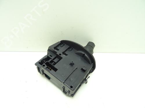 Steering column stalk RENAULT CLIO III (BR0/1, CR0/1) 1.5 dCi (C/BR0G, C/BR1G) | BP28131660I23 