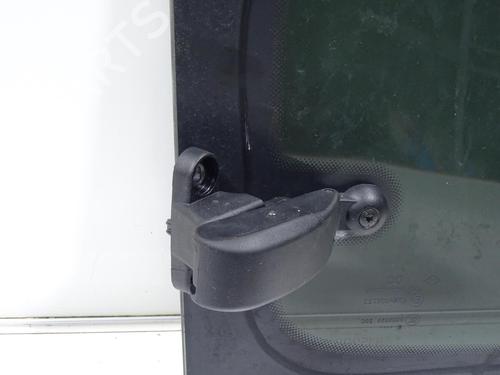 Used Rear left door window Rear left door window 37625077 37625077