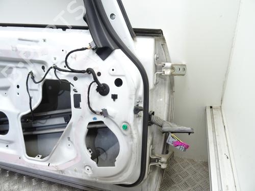 Left front door OPEL ASTRA J GTC 2.0 OPC Turbo (08) | BP29571390C2 