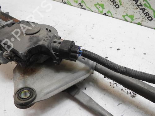 Used Front wiper motor TOYOTA RAV 4 II (_A2_) 2.0 D 4WD (CLA20_, CLA21_, CLA20R, CLA21R) (116 hp) 20047433