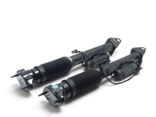Used Right rear shock absorber Right rear shock absorber MERCEDES-BENZ M-CLASS (W166) ML 350 BlueTEC 4-matic (166.024, 166.023) (258 hp) 40446178 40446178