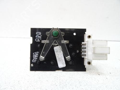 Used Right rear window switch Right rear window switch LAND ROVER RANGE ROVER II (P38A) 2.5 D 4x4 (136 hp) 20054384 20054384