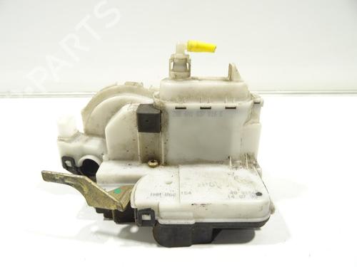 Used Front right lock VW POLO III (6N1) 60 1.4 (60 hp) 29838784