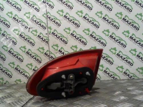 Venstre baglygte Venstre baglygte ALFA ROMEO 147 (937_) 1.9 JTD 16V (937.AXG1B, 937.BXG1B) (140 hp) 21965982 21965982