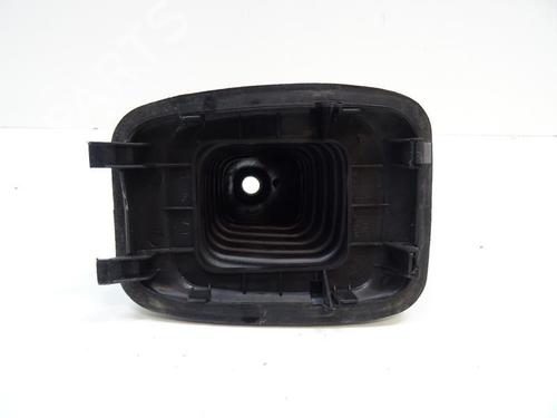 Used Shift knob Shift knob TOYOTA RAV 4 I (_A1_) 2.0 4WD (SXA10, SXA11) (128 hp) 20068602 20068602