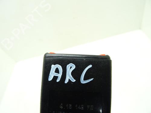 Used Seat buckle Seat buckle PEUGEOT 106 II (1A_, 1C_) 1.0 i (50 hp) 30136199 30136199