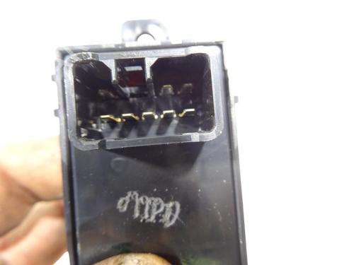 Right front window switch HYUNDAI ix20 (JC) 1.6 | BP38448991I26 - Image 2