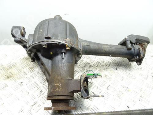 Differensial forvogn SUZUKI GRAND VITARA I (FT, HT) 2.7 4x4 (JA627, SQ627W2) (173 hp) 30648427