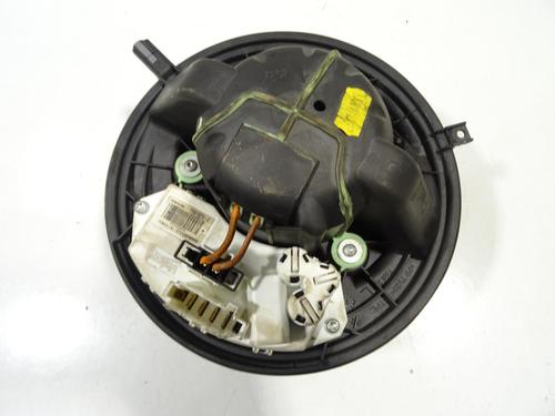 Heater blower motor BMW 3 Touring (E91) 320 d | BP28155473M62 