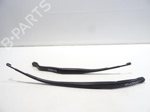 Used Front windshield wiper arm HONDA CR-V III (RE_) 2.2 i-CTDi 4WD (RE6) (140 hp) 29040445